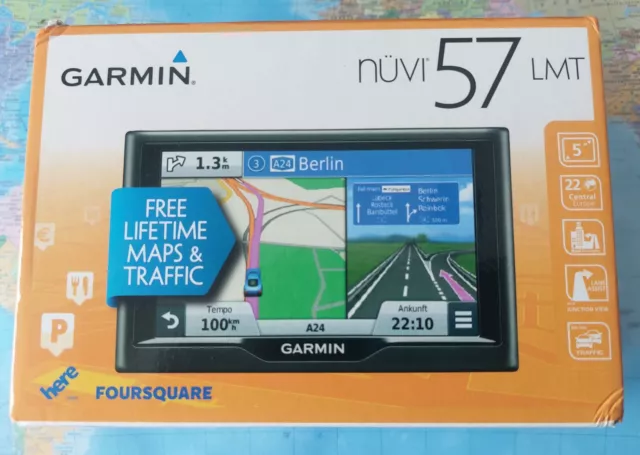 Garmin nüvi 57 LMT ohne kratzer im Display mit Blitzern fest/mobil