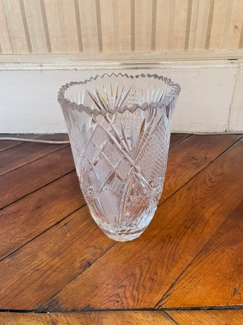ANCIEN VASE EN cristal overlay, taillé à la main,19 eme EUR 70,00