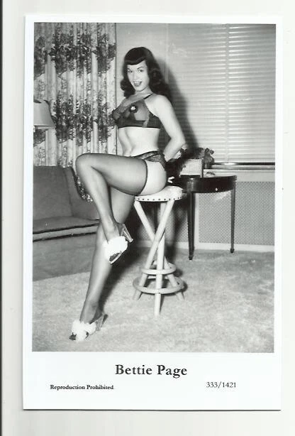 (Bx30) Bettie Page Swiftsure Photo Postcard (333/1421) Filmstar Pin Up Glamor