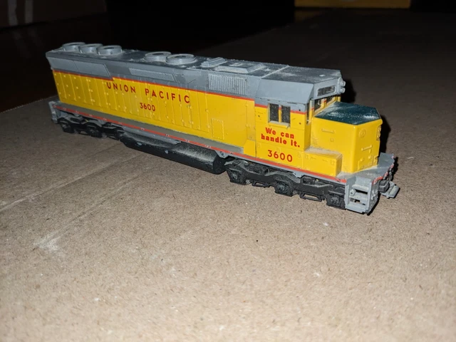 Athearn HO Scale Union Pacific 3600 Train Engine Locomotive Untested