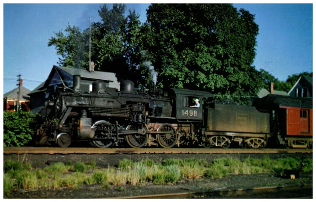 Boston & Maine Train #1498 on Boston to Clinton Vintage Postcard 1953 RP798