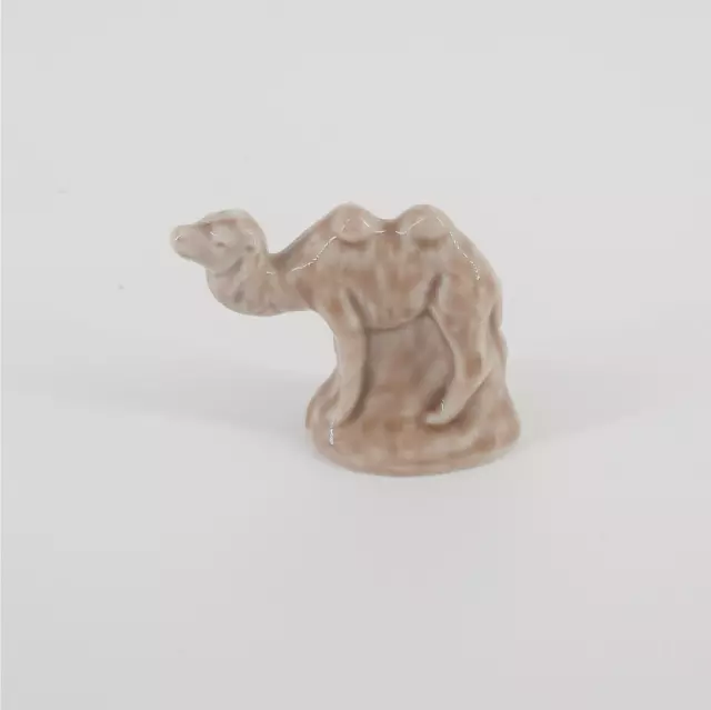 Wade England Porcelain Whimsies Figurine 246-6: Camel  (Red Rose Tea)