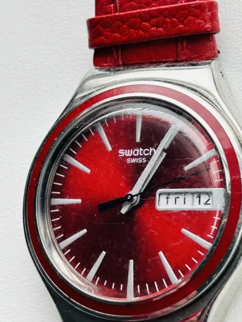 Montre Irony de Swatch avec calendrier, jour et date, SR626SW