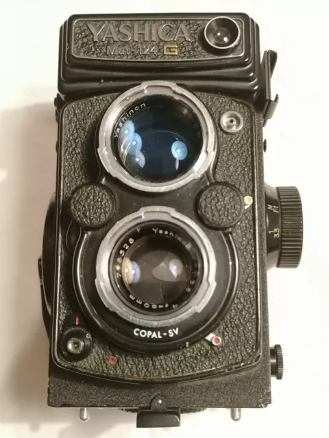 Yashica Mat 124 G