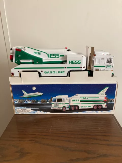 1999 Hess Toy Truck And Space Shuttle W/Satellite  Working