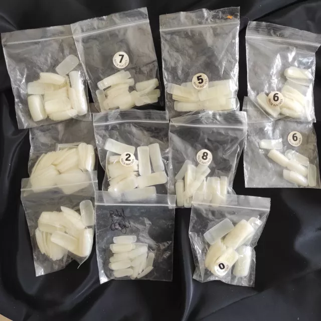 Ongle à poser   ( 1 lot de 11 sachets divers )