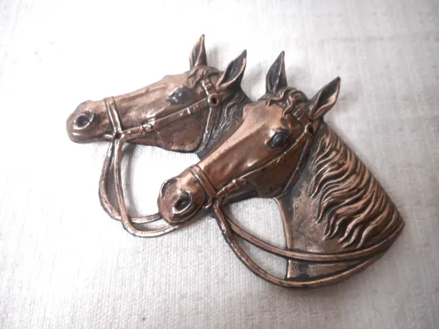 Horses Heads Plastic Bronze Color 3D Images Symbol Flat Back Photo Plaque Craft
