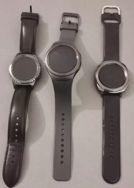 Samsung Gear S2/S2 Sport/S2 Classic Good Cond. Inc Strap NEW Chrgr And Warranty