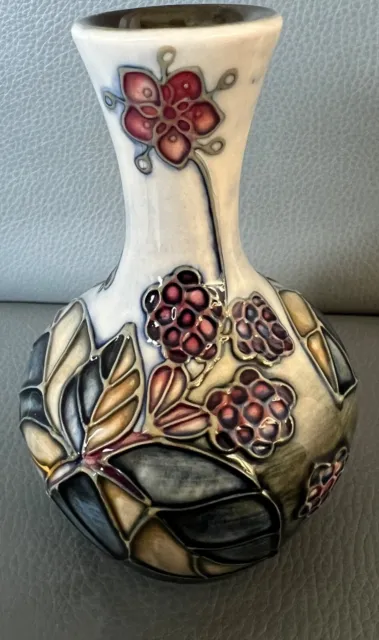 moorcroft bramble vase 10cm