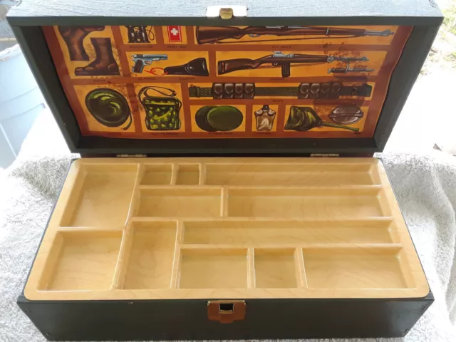 60's G.I. Joe regulation footlocker w/ tray, xint!