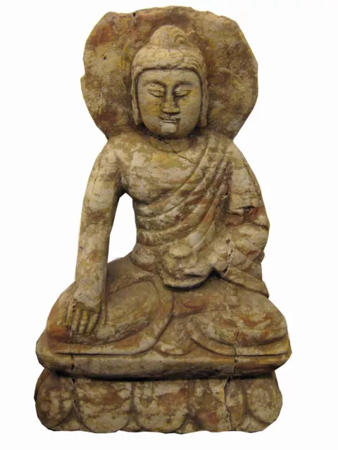 Alter Buddha aus Stein, China