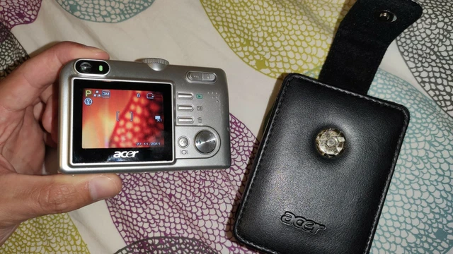 Appareil photo numérique Compact Acer CE-5330 2