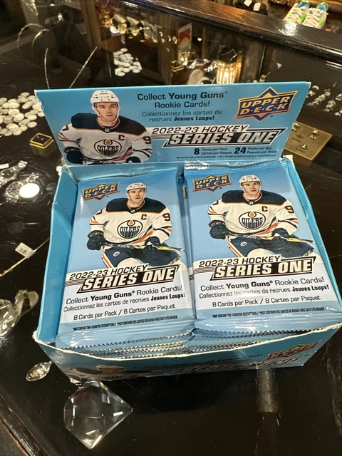 2022/23 Upper Deck Series 1 Hockey Retail 23-Pack Box