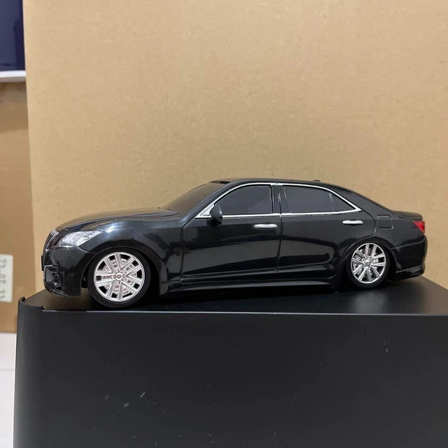 JDM LUXURY CAR TOYOTA CROWN Low Down JDM VIP Custom Assembled Model Kit