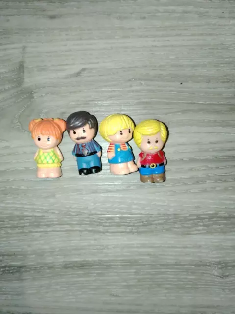 Lot de 4 figurines Klorofil Famille Twitwit