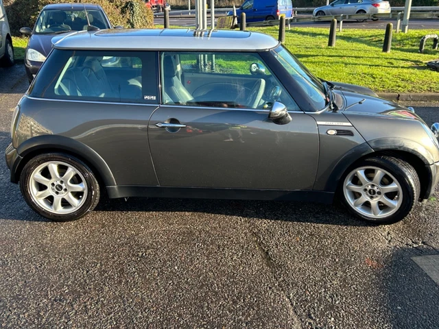 BMW Mini Cooper 0ark Lane edition