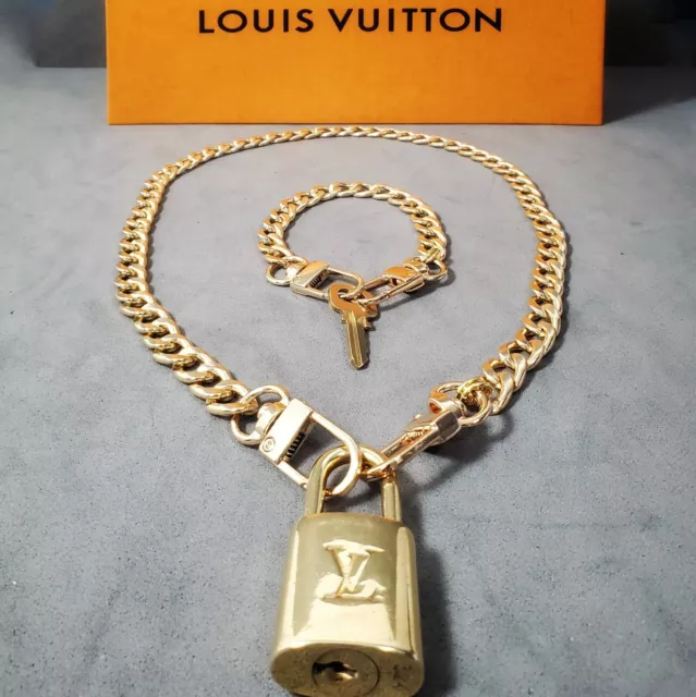 LOUIS VUITTON AUTH BRASS #320 LOCK KEY PADLOCK- POLISHED! Fits all bags! USA