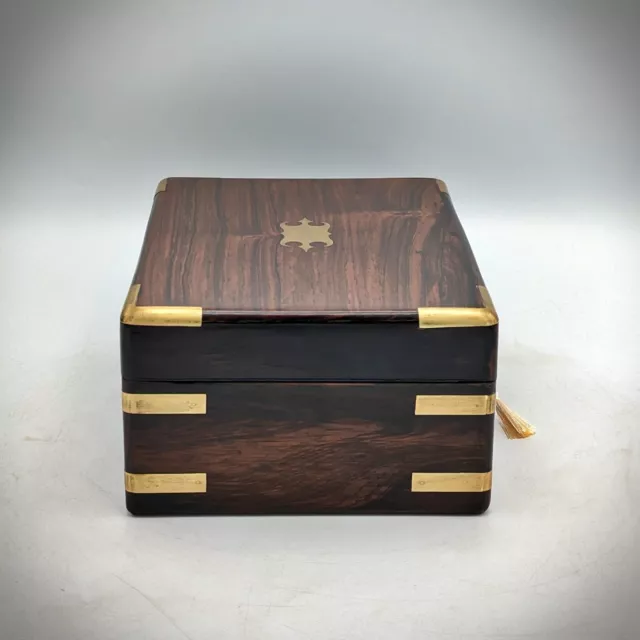 Early Victorian rosewood brass banded jewellery box. 3