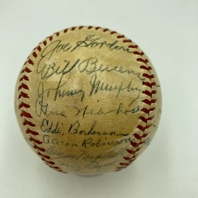 1946 New York Yankees Team Signed American League Baseball Joe Dimaggio JSA 3