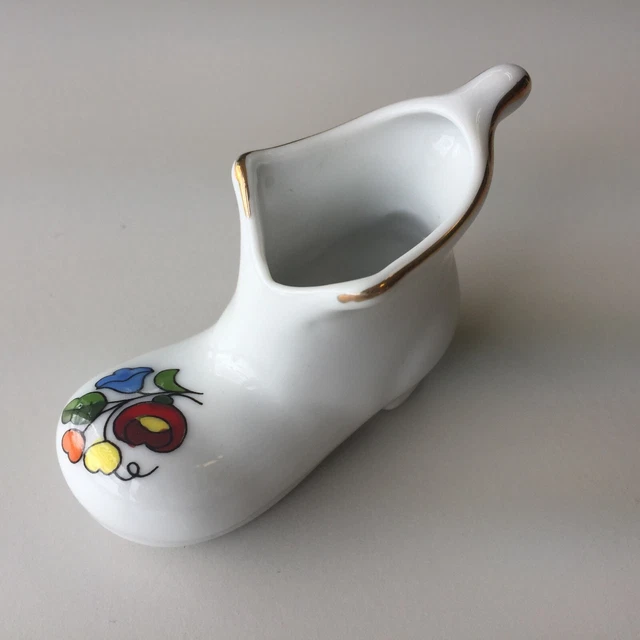 Vtg Kalocsa Porcelain Shoe Figurine Gold Trim Hungary Gift Item  2.8" x 2" tall