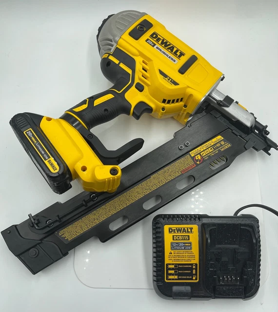 DeWalt DCN21PL 20V Cordless Plastic Collated Framing Nailer w/Battery + Charger