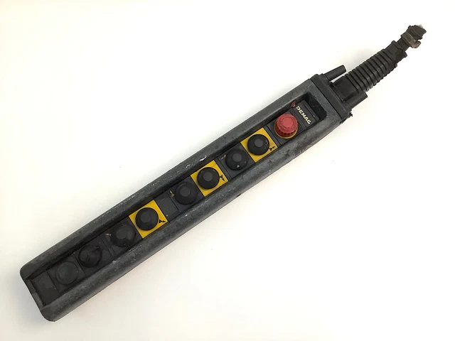 Interruttore di controllo DEMAG DST9 con tasti corsa fine/interruttore di emergenza spento