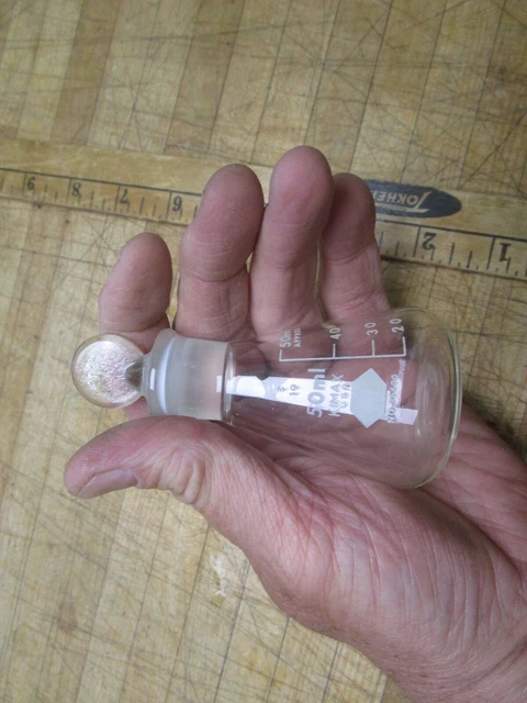 KIMAX Erlenmeyer Flask- 50ml - 26600-50 ml - size 19 opening With Ground Stopper