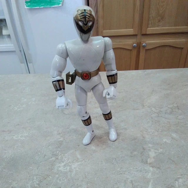 VINTAGE MIGHTY MORPHIN Power Rangers, White Ranger 8