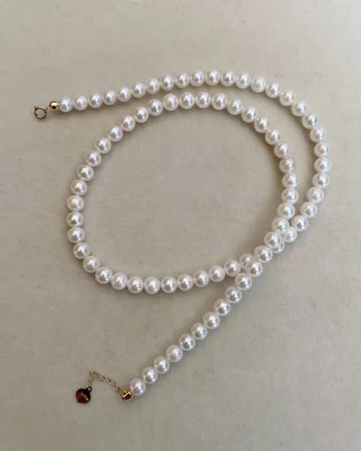 5-5.5 mm Japanese Cultured White Akoya Pearl Necklace, Round with AU750 18K Gold