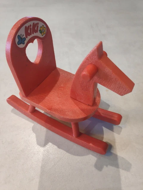 Poppie - Le cheval à bascule en rotin | Galeries de la Capitale