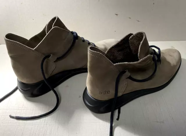 Women's lace-up nubuck ankle boots Arche size 7 (US9)