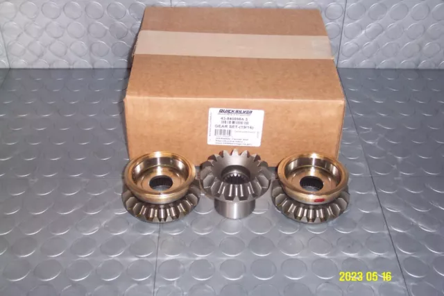 Mercury Marine Mercruiser Bravo XR Upper Gear Set (19/16) Tooth OEM 43-840898A3