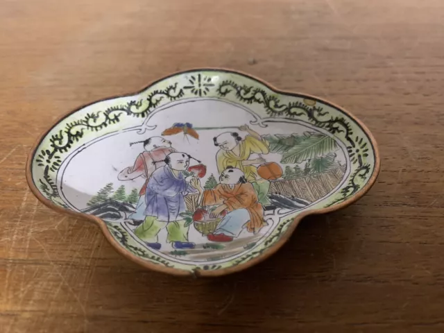 Antique Enamel Hand-Painted Oriental Chinese Pin Tray