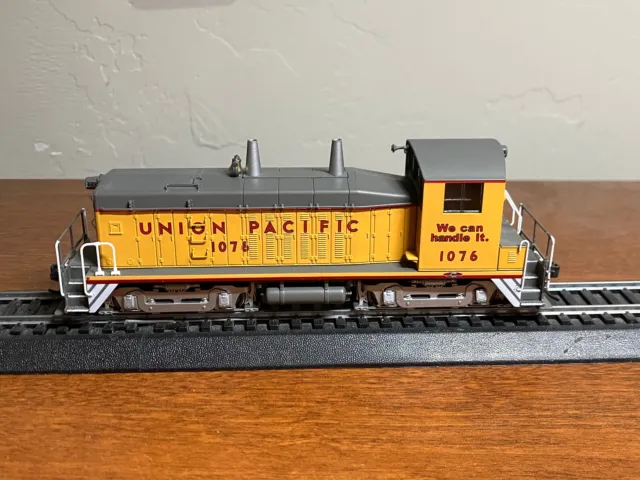 HO Scale Broadway Limited EMD Switcher: NW2 Phase V UP # 1076 DCC/Sound