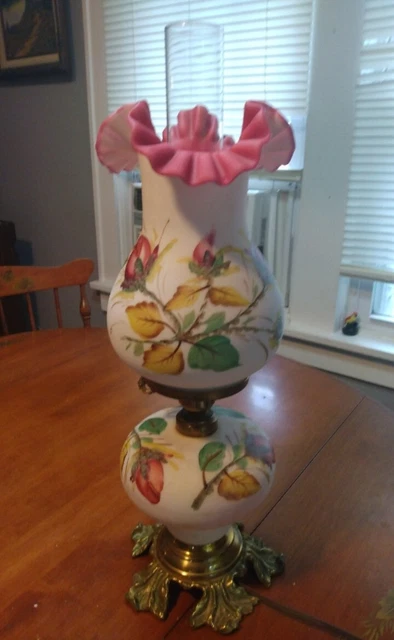 Vintage Fenton Lg Wright Duel Light Rose Table Lamp