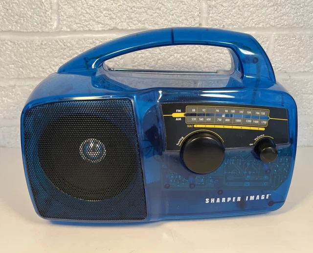 Freeplay Solar AM/FM Radio Hand Crank Self Powered Sharper Image Beach Works