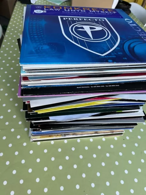 Job lot collection of 120 x trance vinyl records.  EX condition.