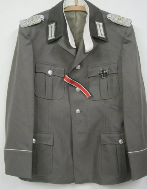 Uniform  Jacke Eisene Kreuz Offizier Effekten  äh.Wehrmacht Landser 2.Weltkrieg