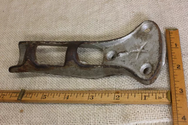 Old 1" Flag Pole Bracket Banner Support Star Vintage Iron Silver Paint Rustic 6