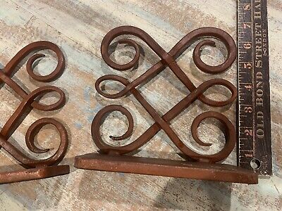 2Pcs/Set, Painted Wrought Iron Vintage Book Ends Hand Crafted Design