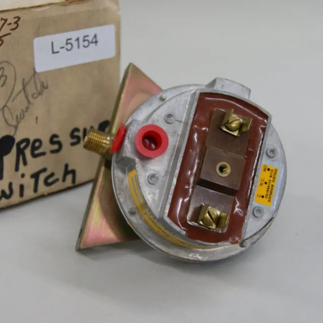 BEC Pressure Switch PS-2797-3, 834805, Range .15 - 1.25" WC, NIB, L-5154