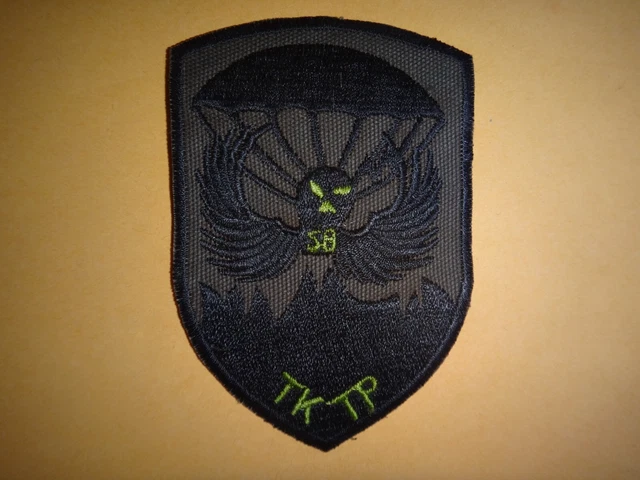 VIETNAM WAR US 5th Special Forces Group ROAD RUNNERS SFOD B-52 Subdued ...