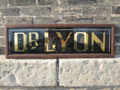 Antique Edwardian Doctor Dr Lyon Trade Sign Crane Interior Decorate Gold Black