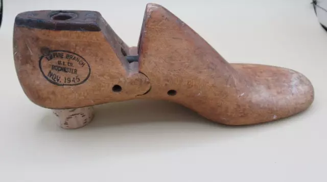 1945 Cobbler Wood Shoe Form w/ cork heel