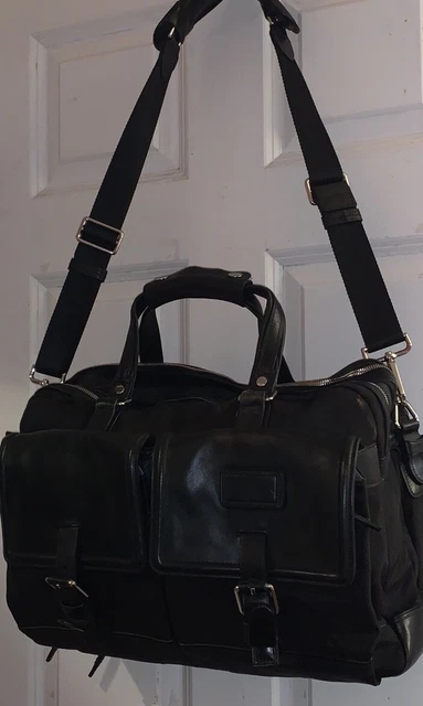 TUMI T-Pass Briefcase Shoulder Bag Business Expandable Carry On Luggage Travel