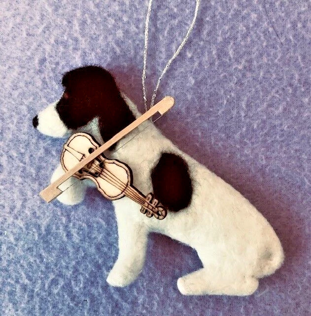 JACK RUSSELL TERRIER  with VIOLIN  - PART NEEDLE FELTED DOG.