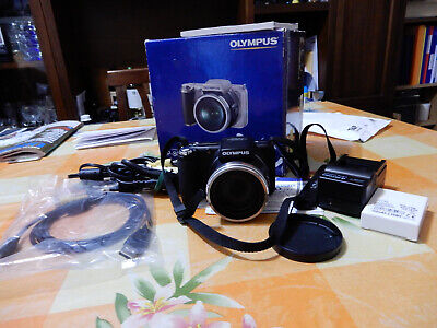 fotocamera digitale OLYMPUS SP-800UZ 14 Megapixel, usata in ottimo stato
