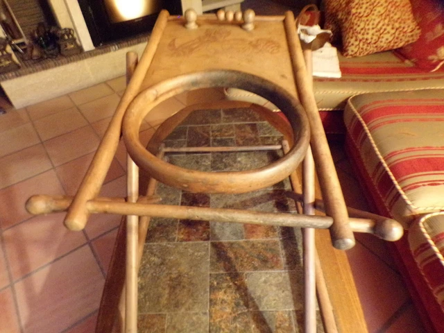 ANCIEN JOUET JEU en Bois a tirer clown jouant du tambour - testé OK