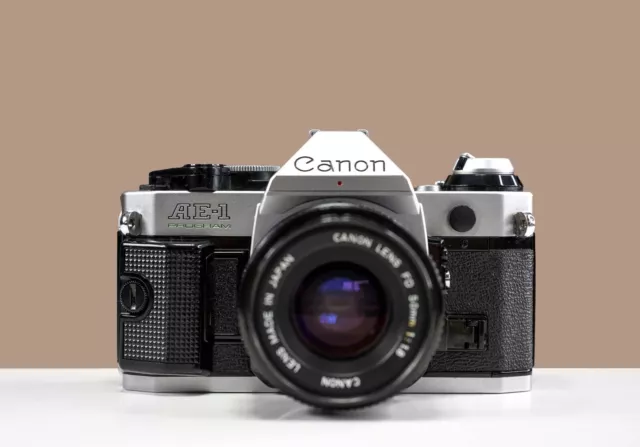 Canon AE-1 Programm | 35 mm Filmkamera mit Canon 50 mm f/1,8 Objektiv Spiegelreflexkamera