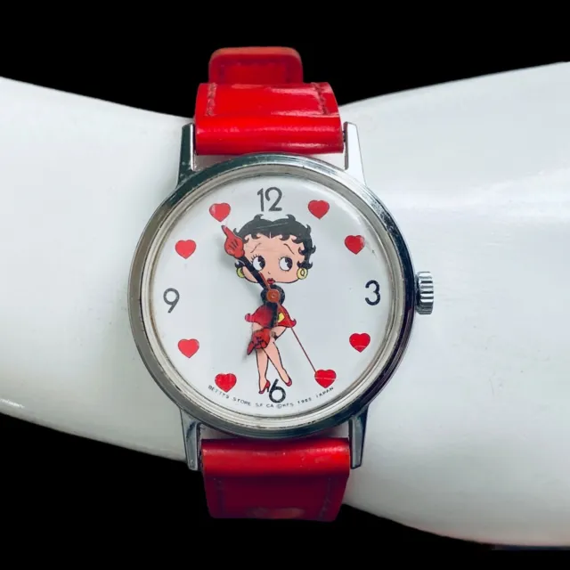 BETTY BOOP Heart Watch Red Band Japan Manual Wind 1985 30MM Bettys Store